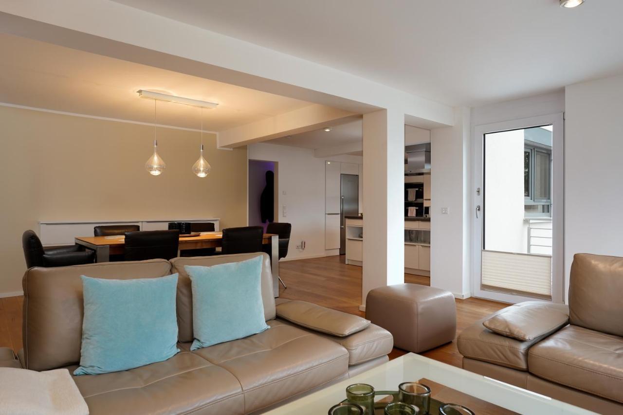 Design Apartment In Eppelheim Buitenkant foto