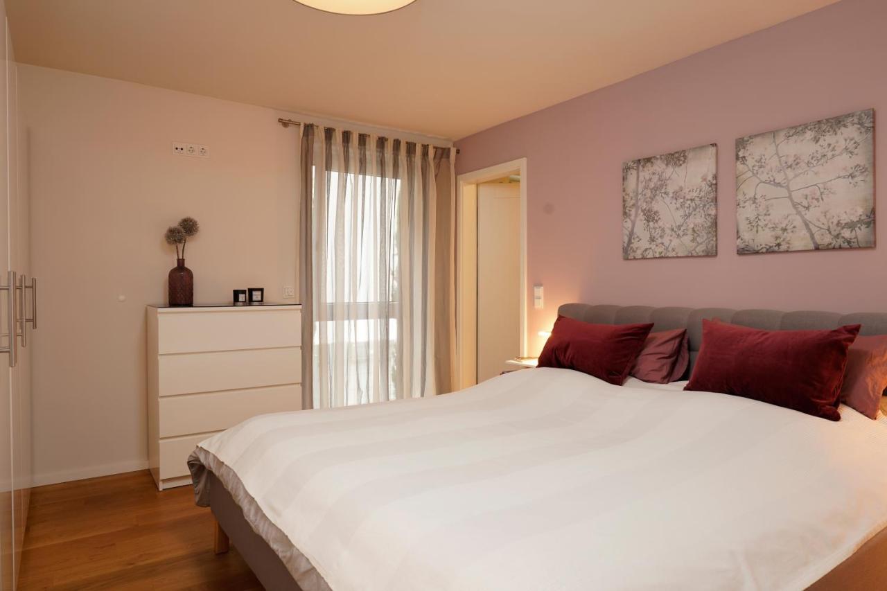 Design Apartment In Eppelheim Buitenkant foto